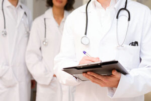 Do Doctors Recommend Compounding Pharmacy?